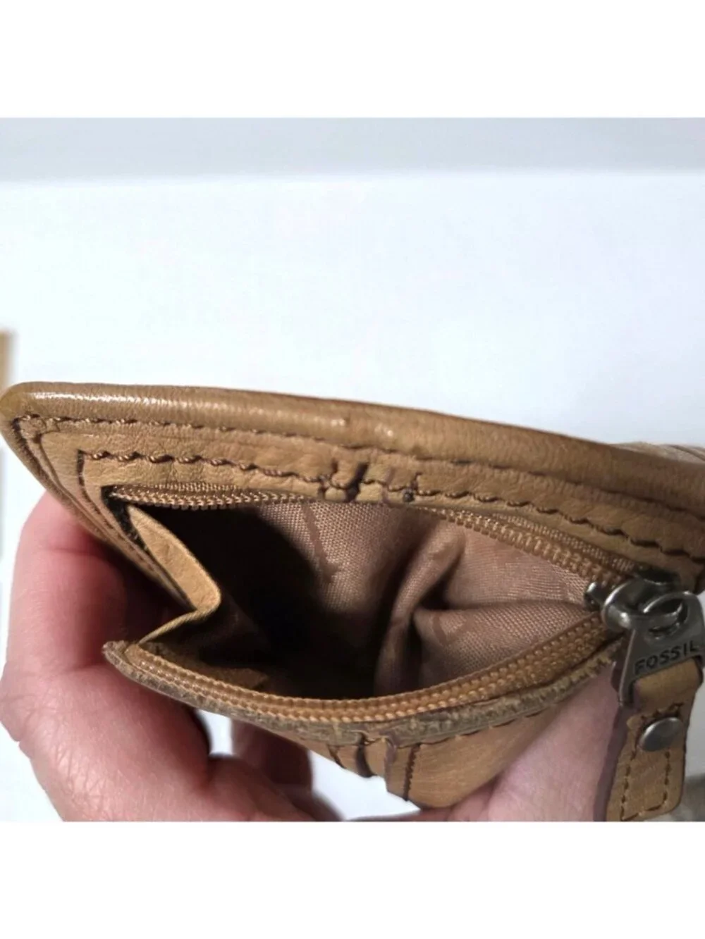 Fossil Wallet Camel Brown Tan Maddox Small Bifold Keyhole Long Live Vintage NEW